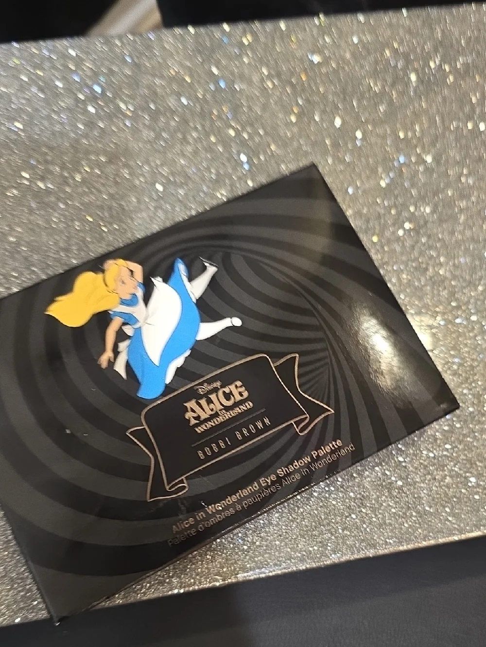 Bobbi Brown Disney Alice In Wonderland Collection Eyeshadow Palette
